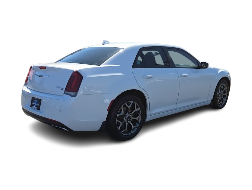 Thumbnail: 2017 Chrysler 300 - 21
