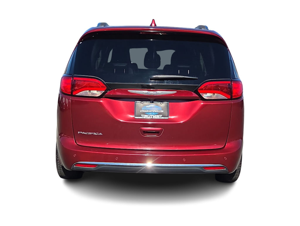 Thumbnail: 2020 Chrysler Pacifica - 24