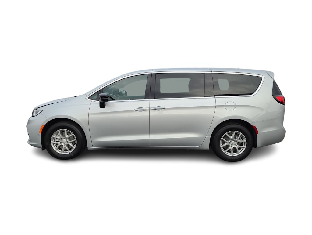 Thumbnail: 2026 Chrysler Pacifica - 23