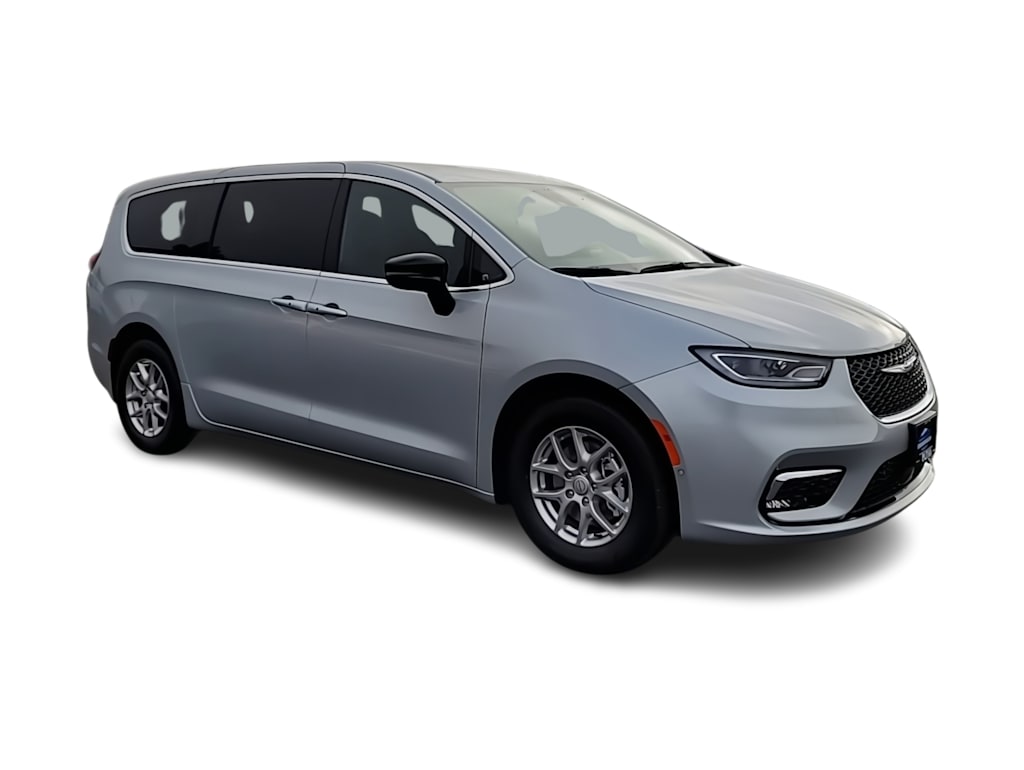 Thumbnail: 2026 Chrysler Pacifica - 19