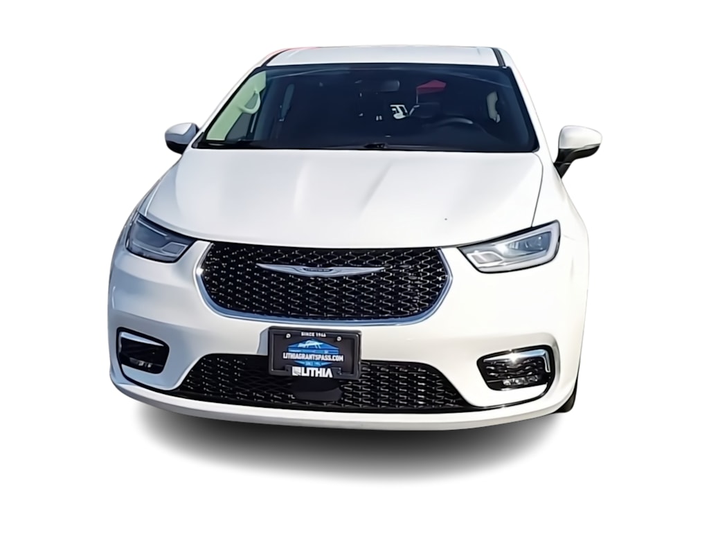 Thumbnail: 2023 Chrysler Pacifica - 6