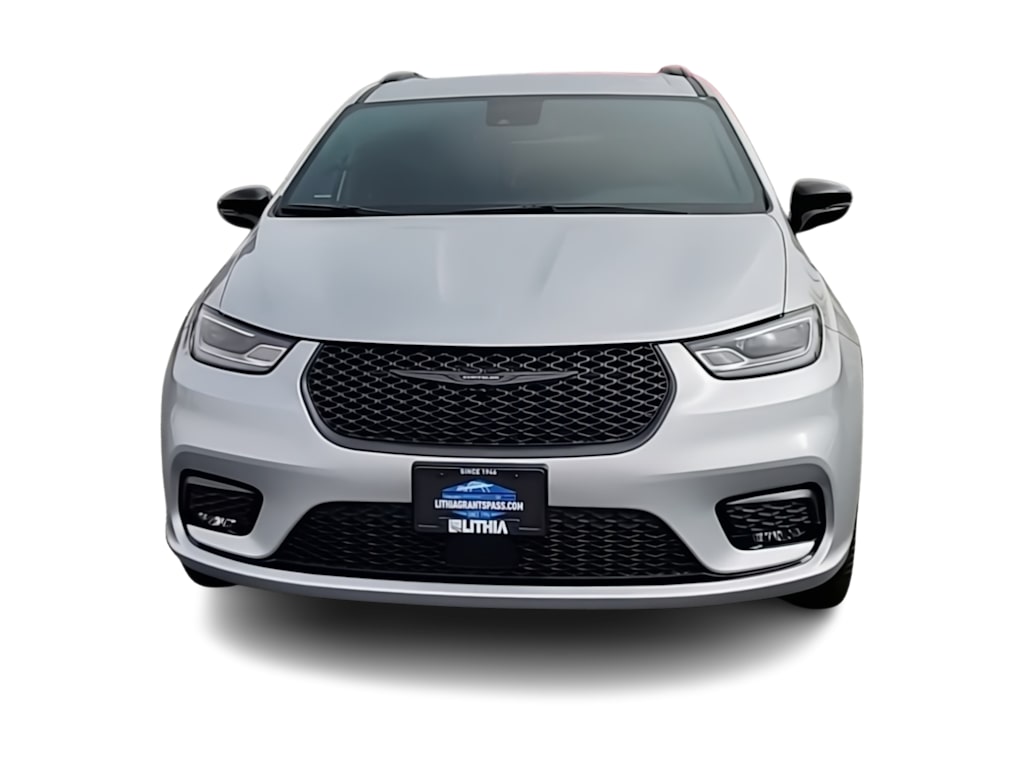 Thumbnail: 2026 Chrysler Pacifica - 6