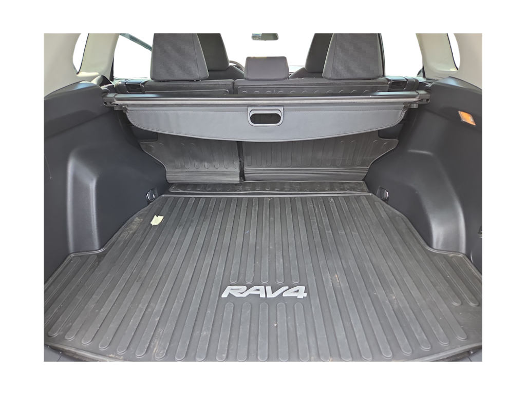 Thumbnail: 2019 Toyota RAV4 - 16