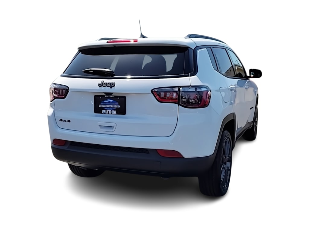 Thumbnail: 2026 Jeep Compass - 22