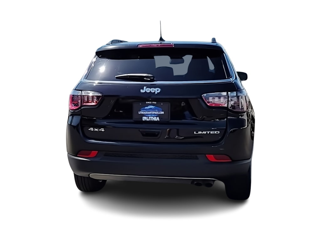 Thumbnail: 2022 Jeep Compass - 5