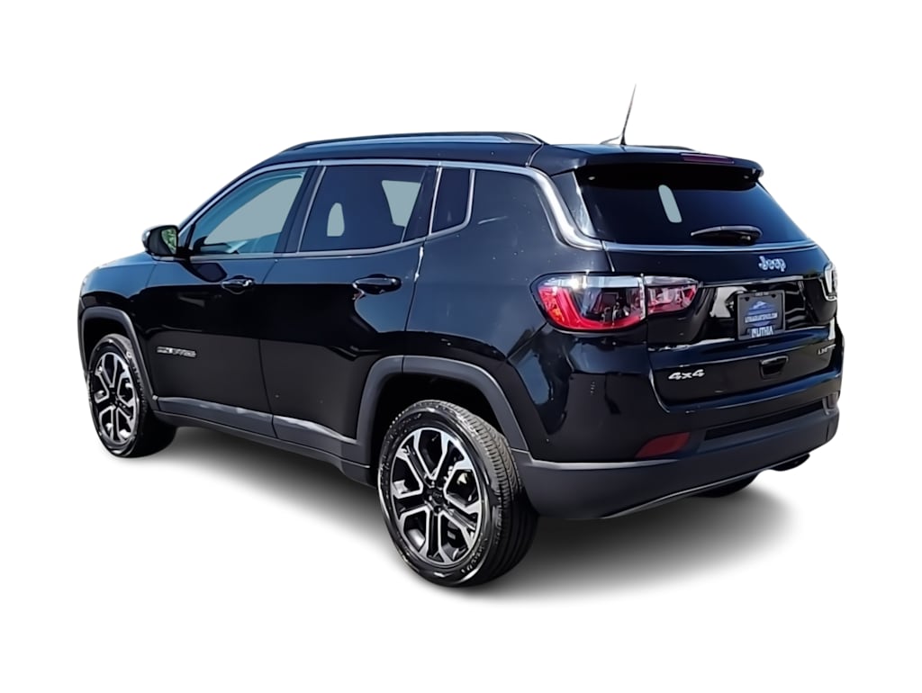 Thumbnail: 2022 Jeep Compass - 4