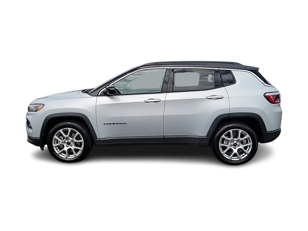 Thumbnail: 2025 Jeep Compass - 21