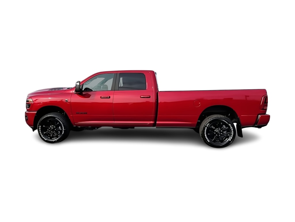 2026 RAM 3500 Laramie - Photo 17