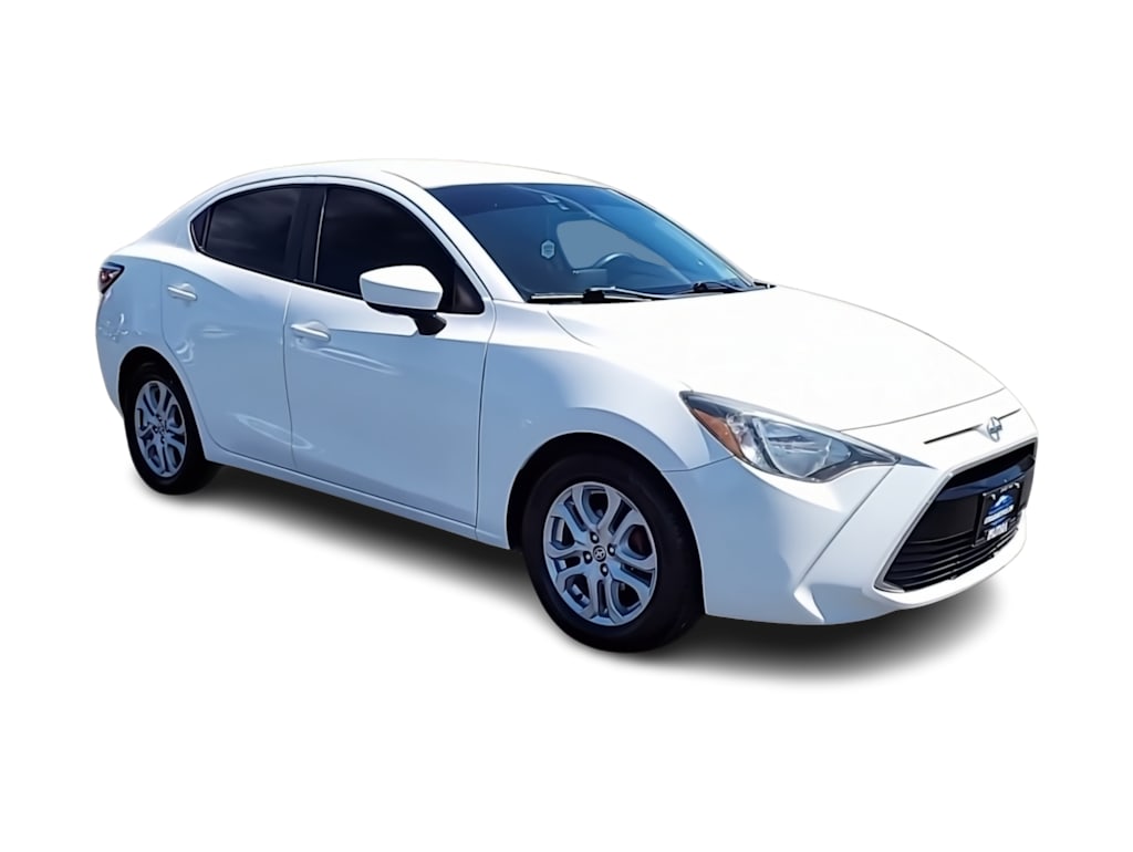 Thumbnail: 2016 Scion iA - 18