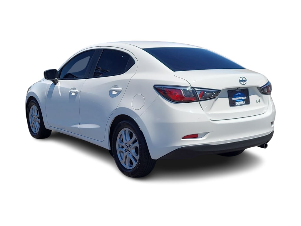 Thumbnail: 2016 Scion iA - 23