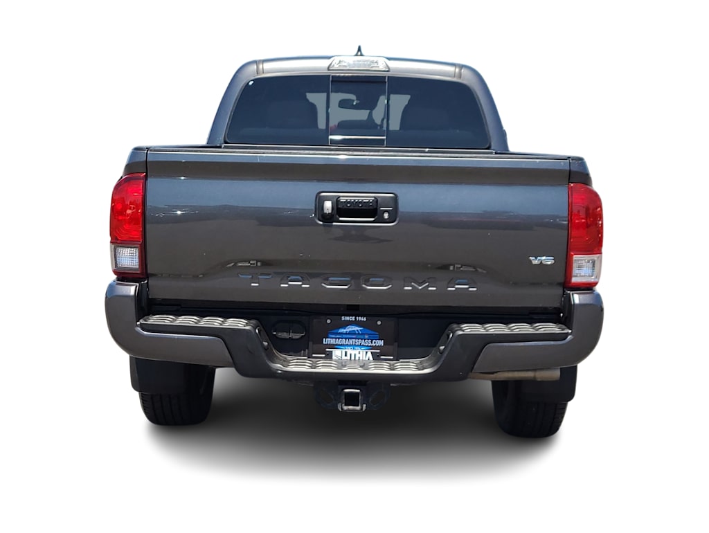 Thumbnail: 2019 Toyota Tacoma - 26