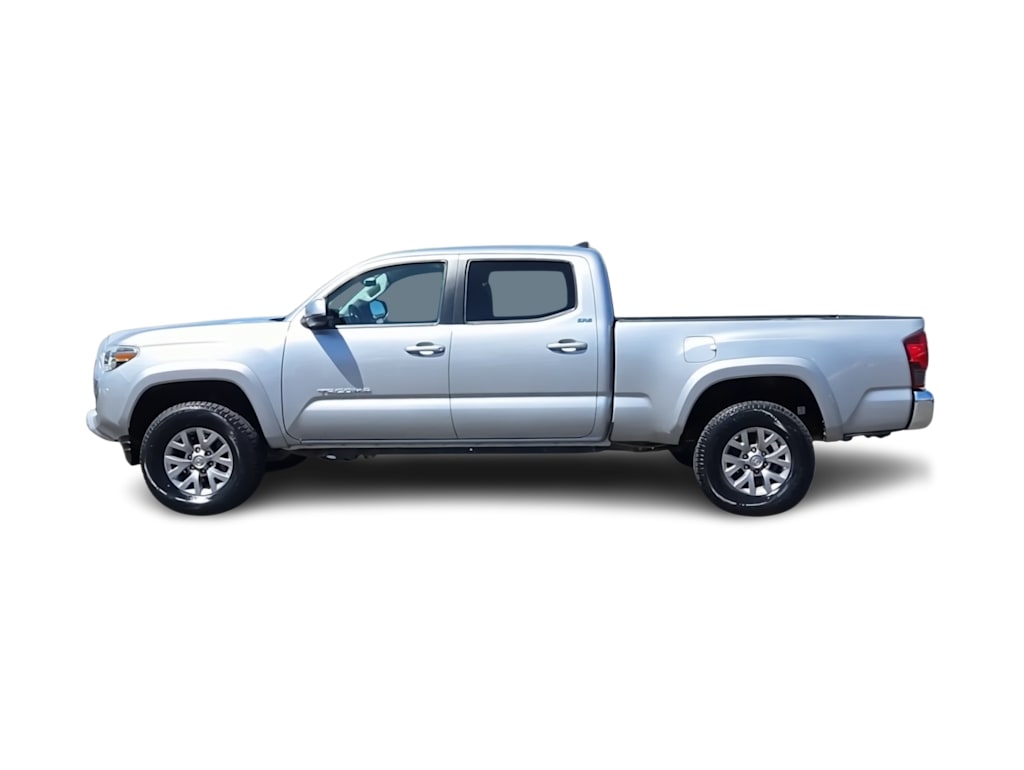 Thumbnail: 2018 Toyota Tacoma - 20