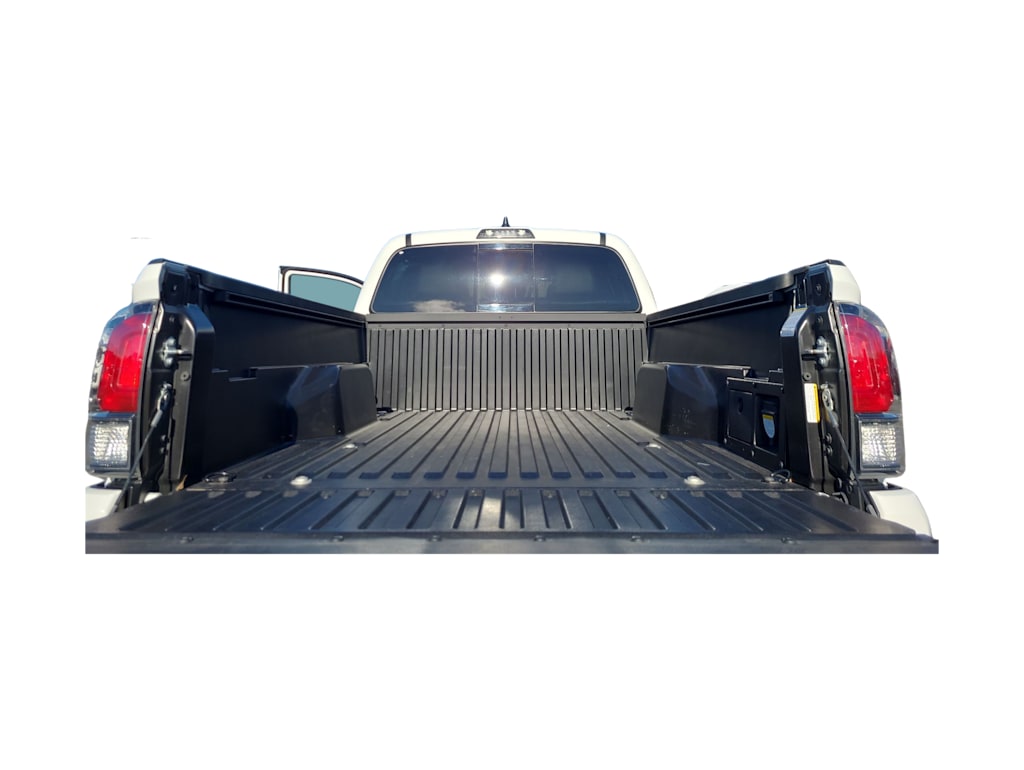 Thumbnail: 2023 Toyota Tacoma - 17