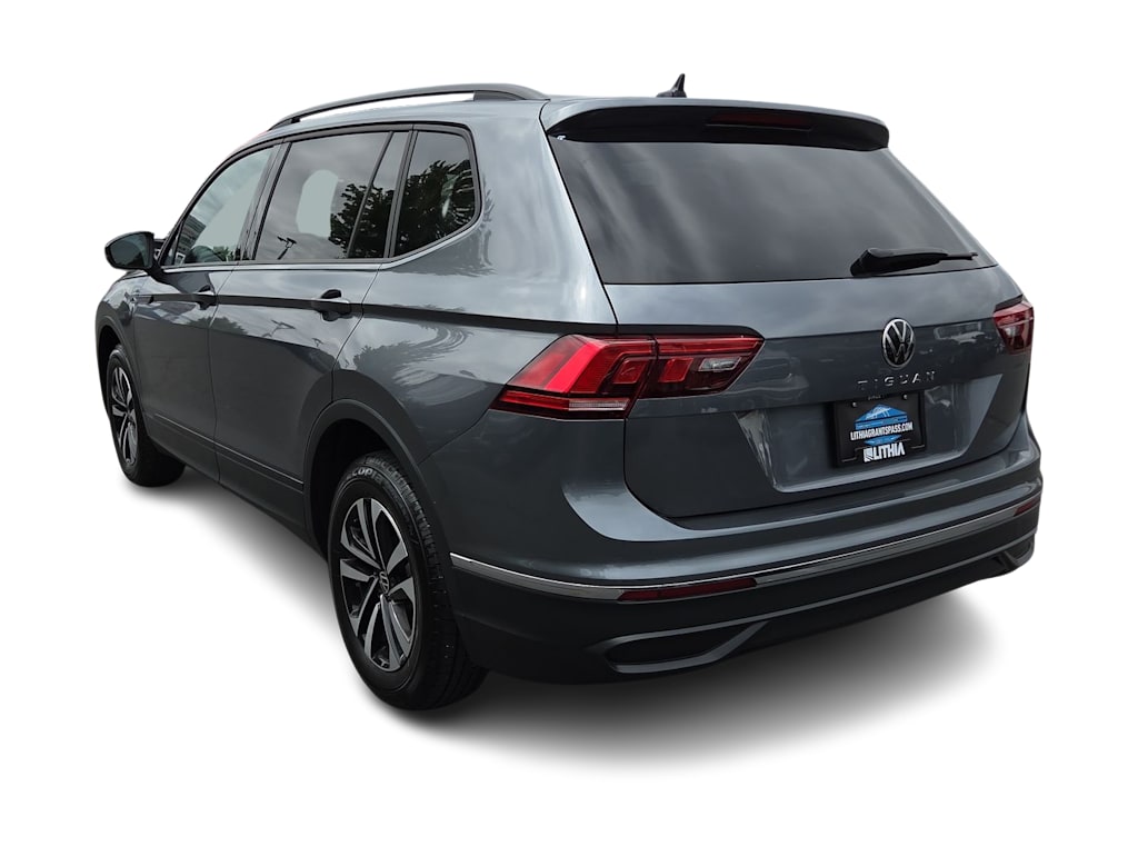 Thumbnail: 2023 Volkswagen Tiguan - 24