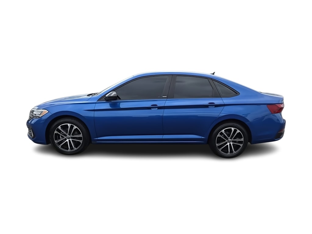 Thumbnail: 2023 Volkswagen Jetta - 3