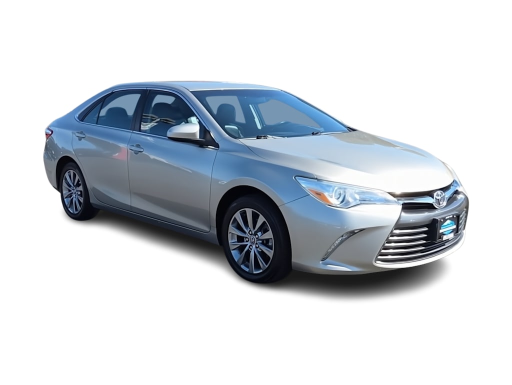 Thumbnail: 2016 Toyota Camry - 19