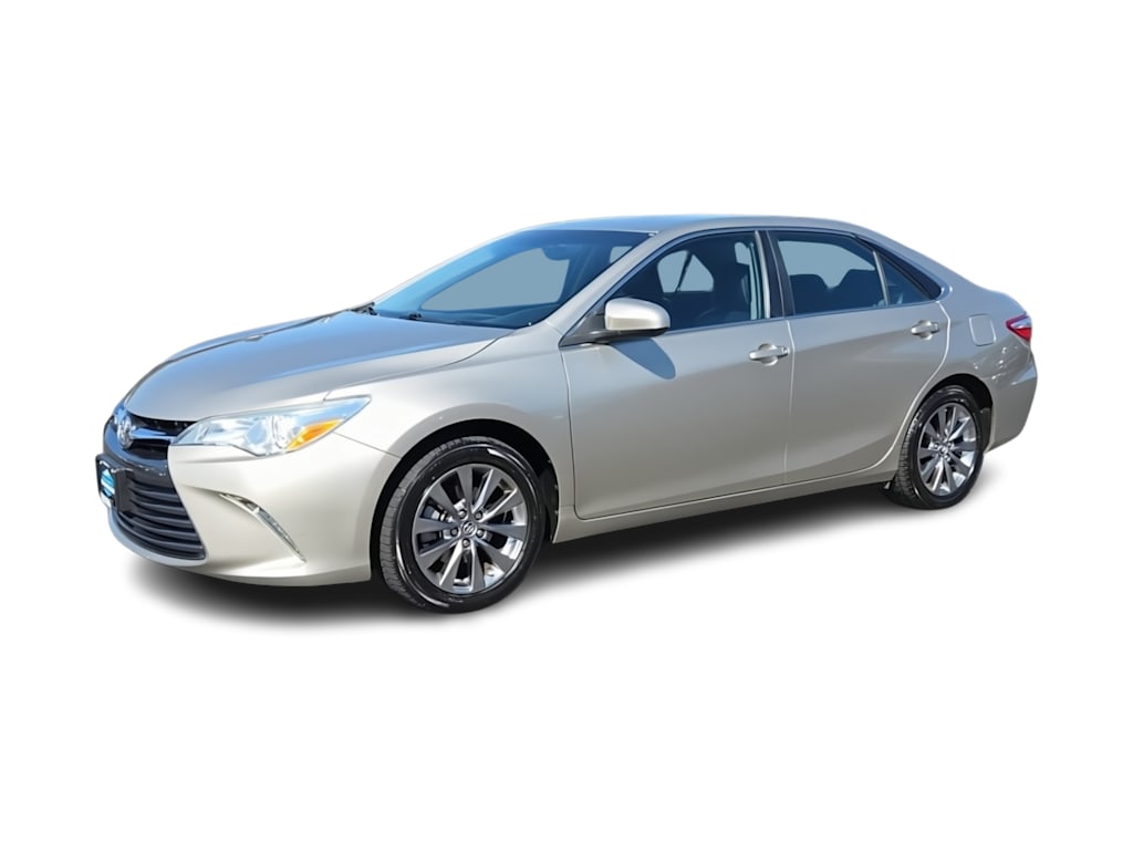 Thumbnail: 2016 Toyota Camry - 3