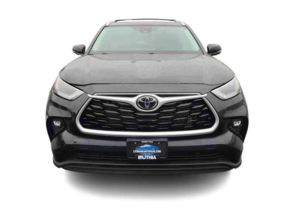 Thumbnail: 2022 Toyota Highlander - 27