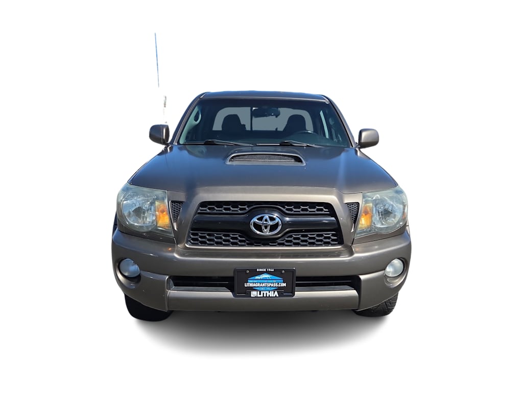 Thumbnail: 2011 Toyota Tacoma - 26