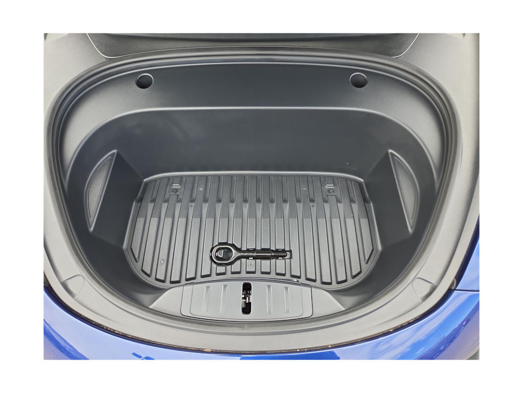 Thumbnail: 2022 Tesla Model 3 - 24