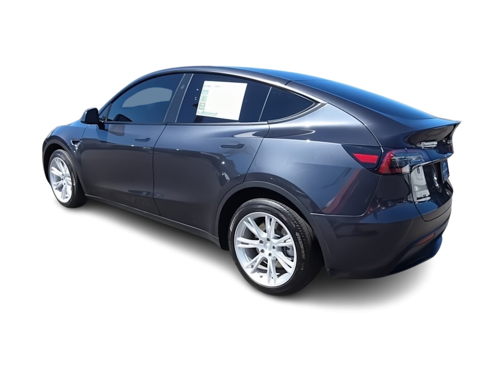 Thumbnail: 2024 Tesla Model Y - 4