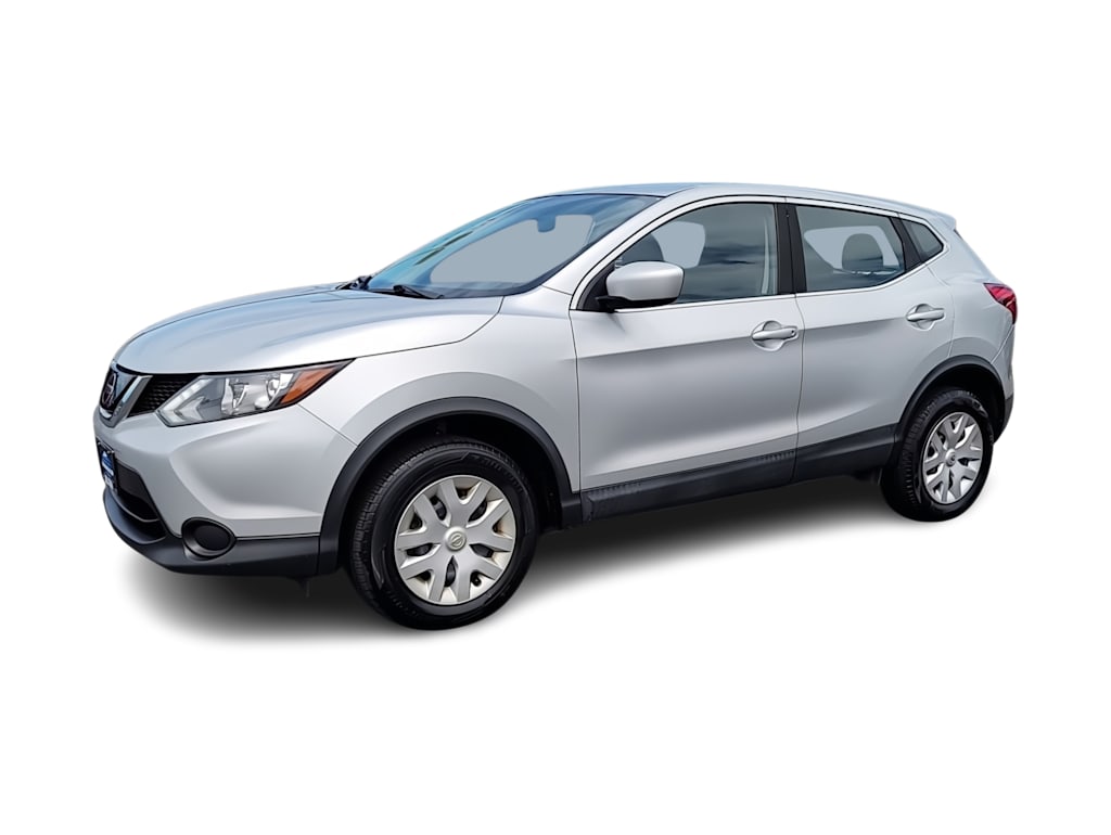 2018 Nissan Rogue Sport S 3