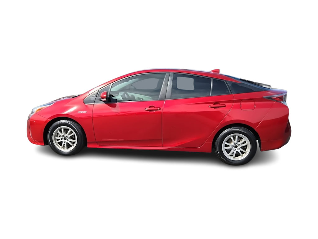 Thumbnail: 2016 Toyota Prius - 3