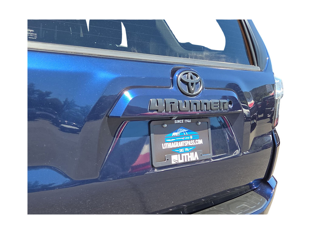 Thumbnail: 2016 Toyota 4Runner - 27