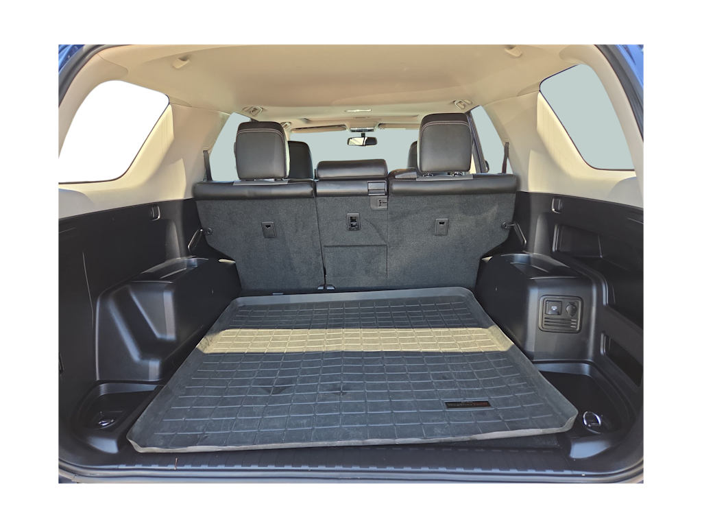 Thumbnail: 2016 Toyota 4Runner - 16