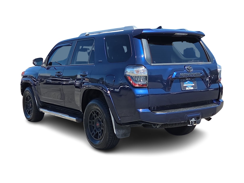 Thumbnail: 2016 Toyota 4Runner - 24