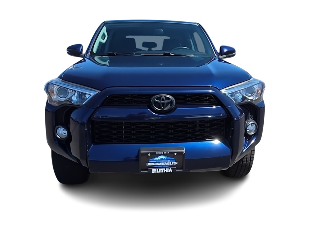 Thumbnail: 2016 Toyota 4Runner - 6