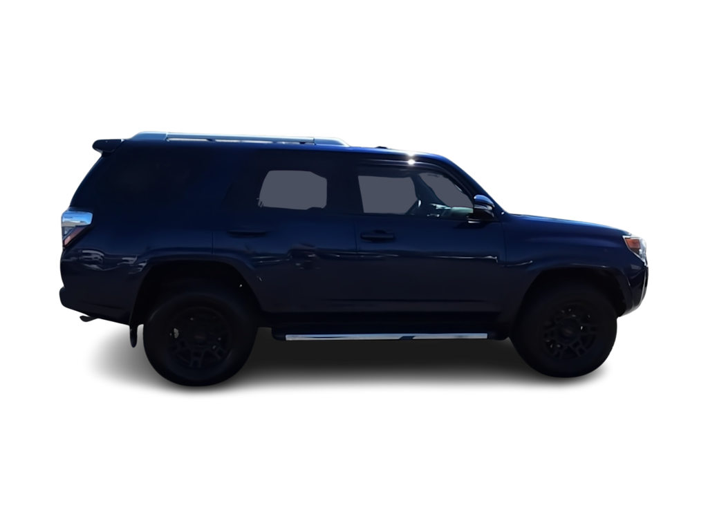 Thumbnail: 2016 Toyota 4Runner - 22