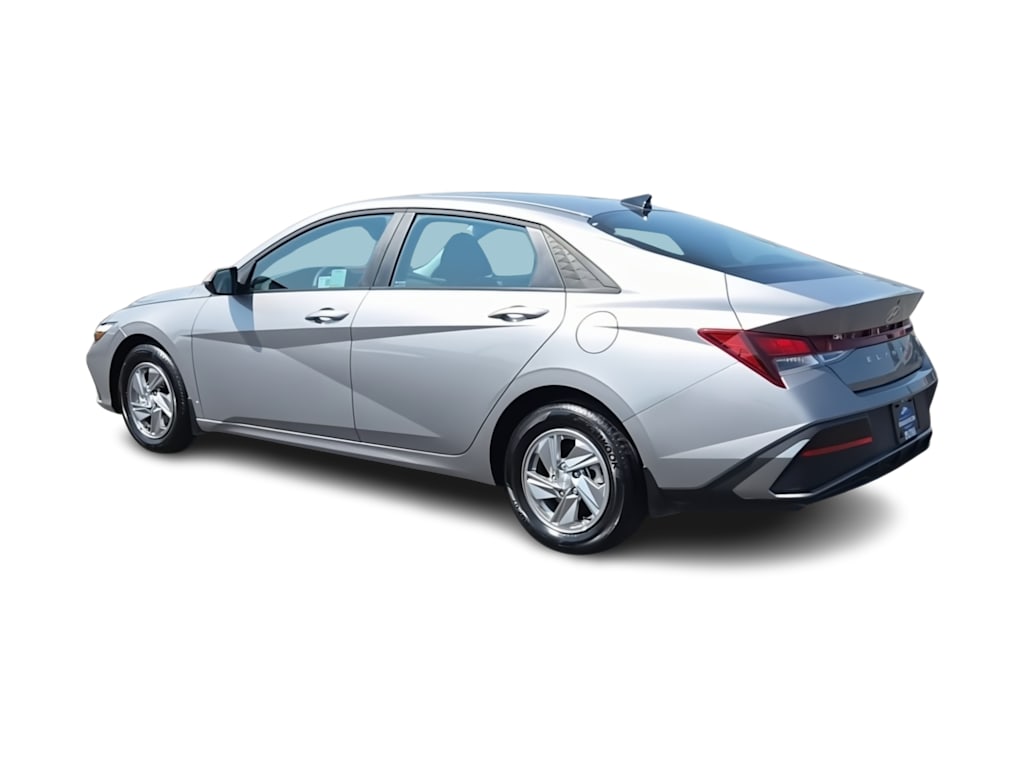 Thumbnail: 2025 Hyundai Elantra - 4