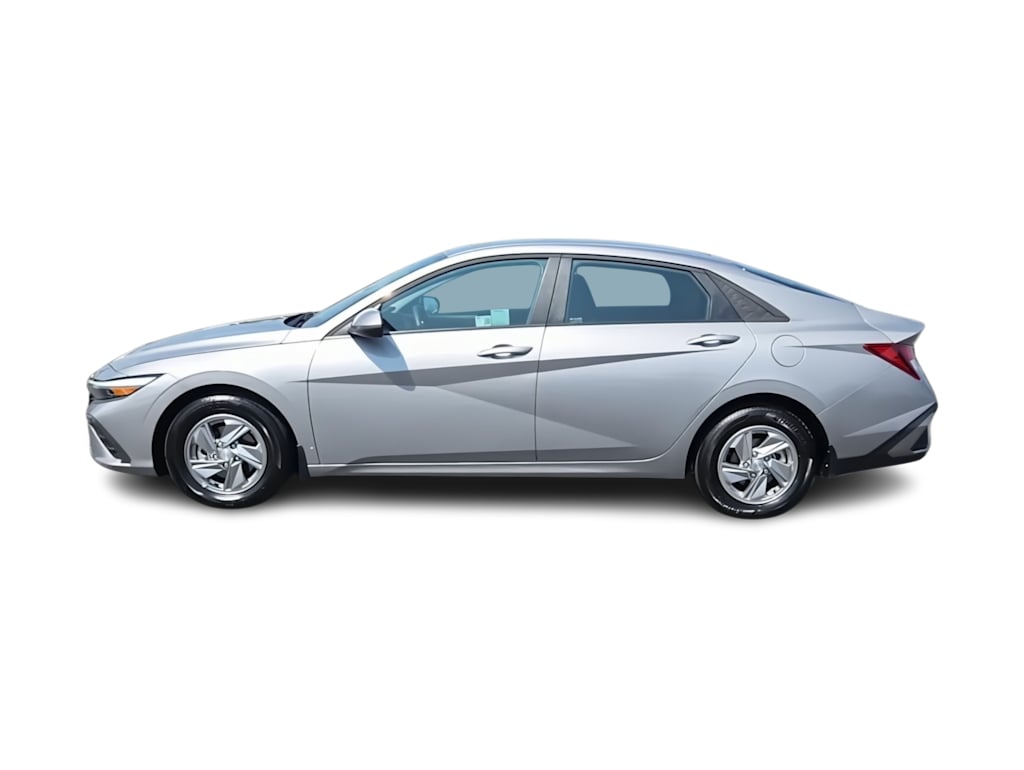 Thumbnail: 2025 Hyundai Elantra - 3