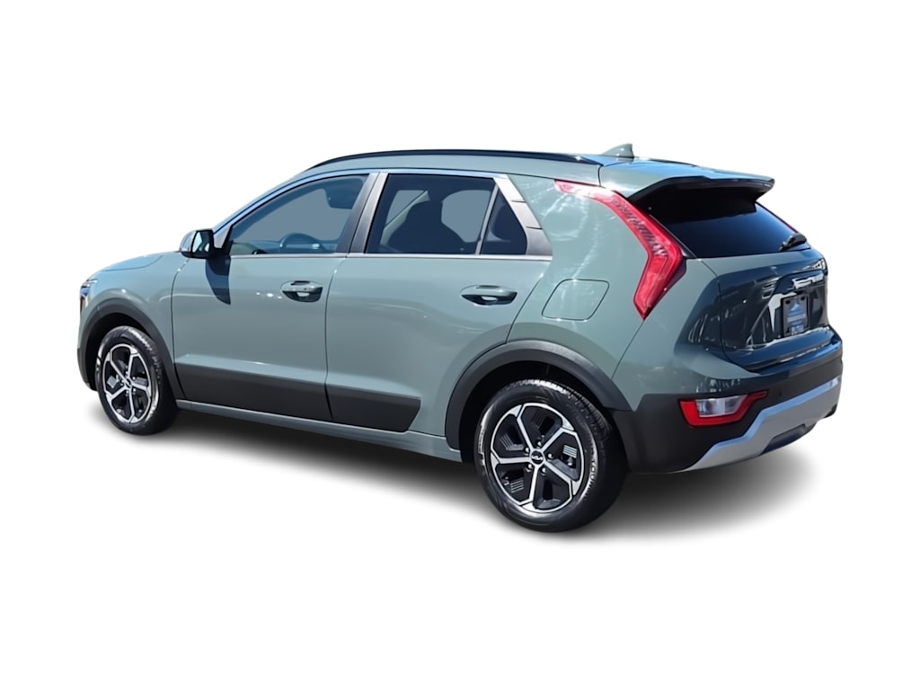 Thumbnail: 2023 Kia Niro - 21