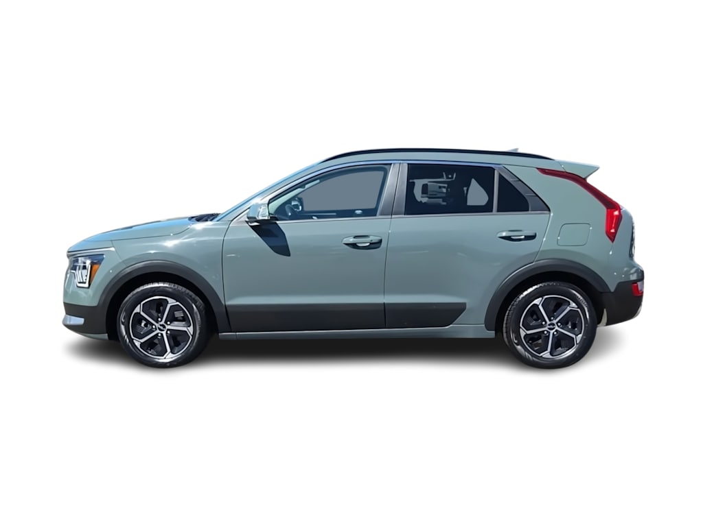Thumbnail: 2023 Kia Niro - 3