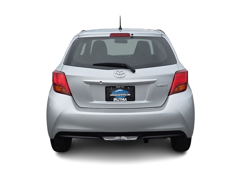 Thumbnail: 2016 Toyota Yaris - 25