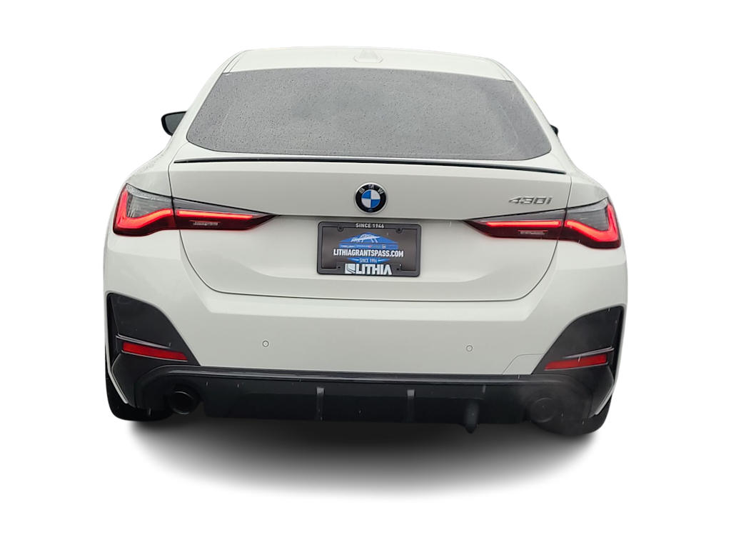 Thumbnail: 2023 BMW 4 Series - 26