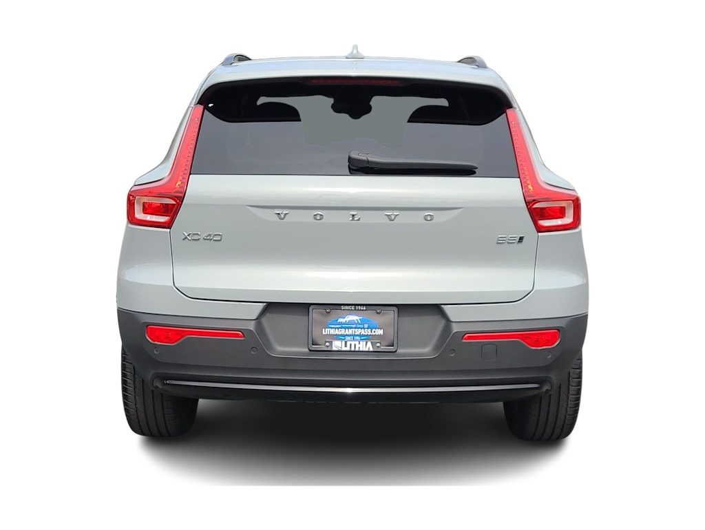 2024 Volvo XC40 B5 Core 25