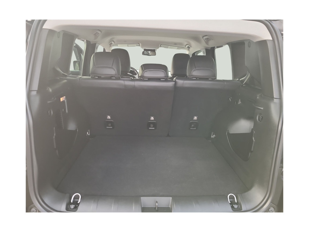 Thumbnail: 2023 Jeep Renegade - 17