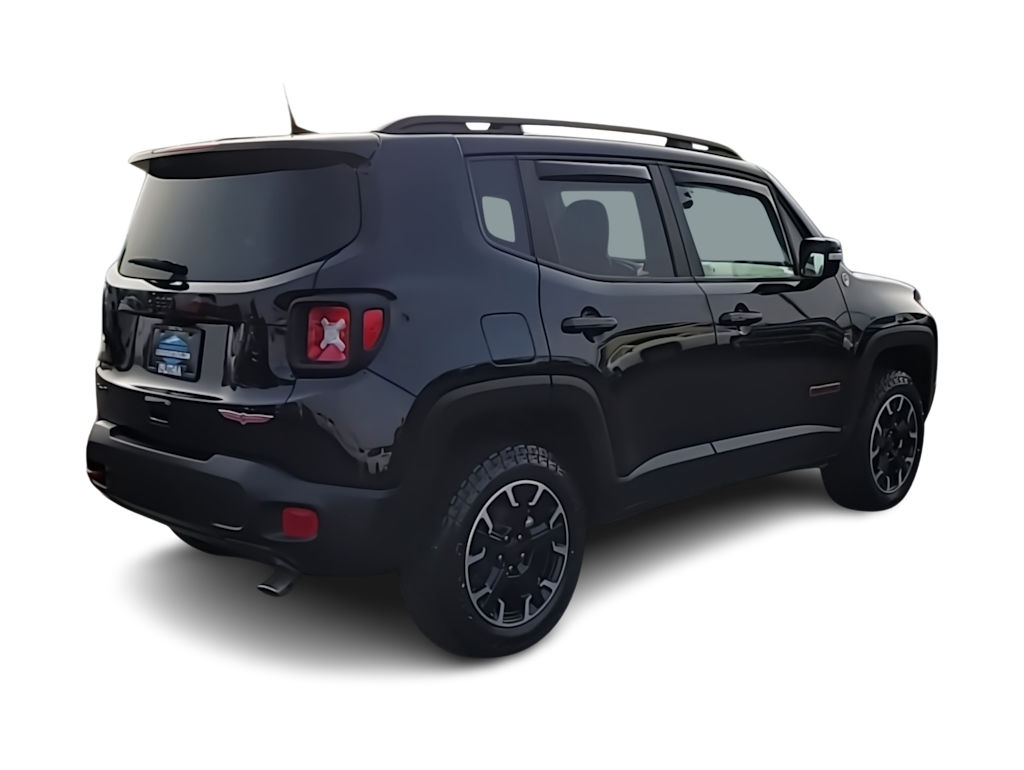 Thumbnail: 2023 Jeep Renegade - 22