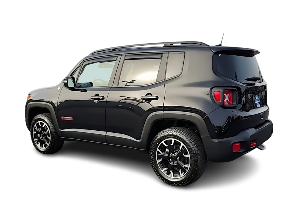Thumbnail: 2023 Jeep Renegade - 4