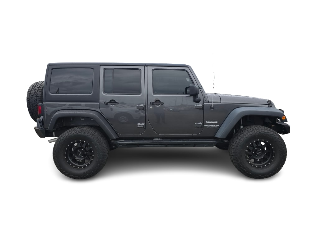 Thumbnail: 2017 Jeep Wrangler - 17