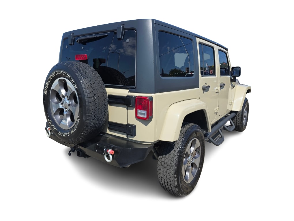 Thumbnail: 2017 Jeep Wrangler - 16