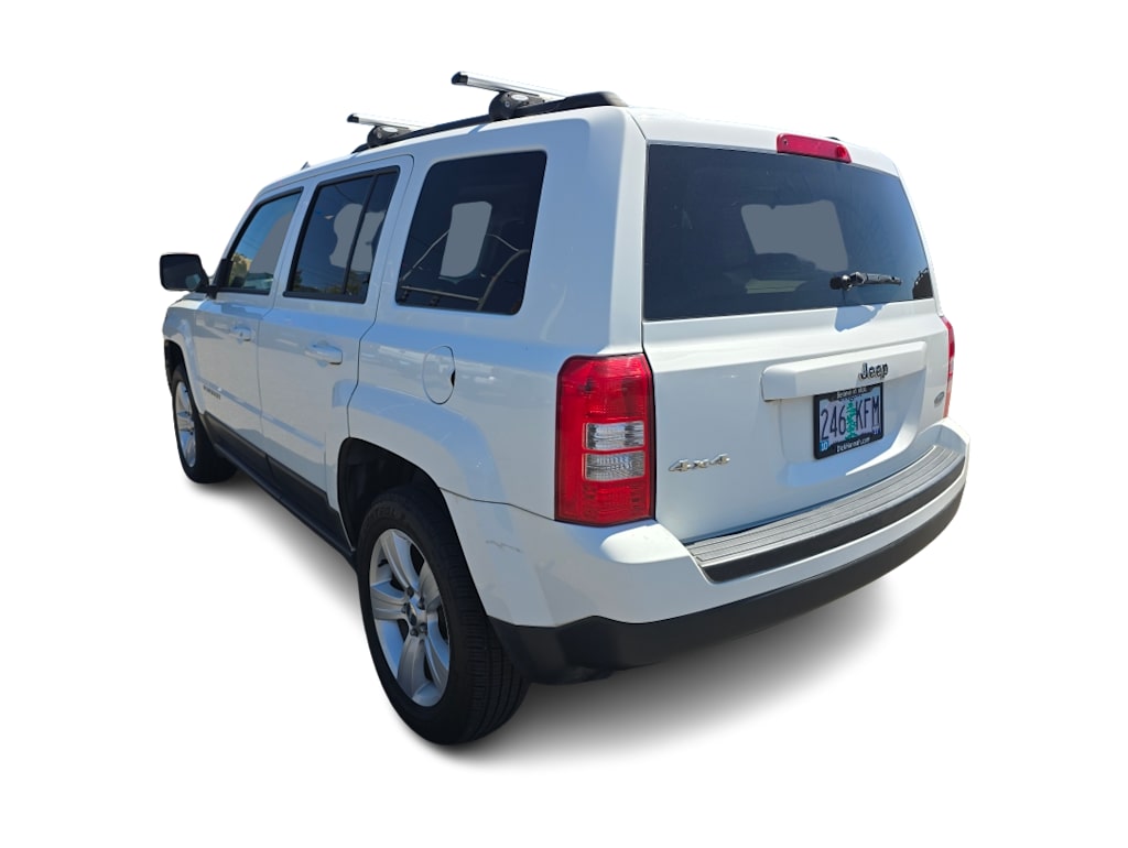 Thumbnail: 2016 Jeep Patriot - 17