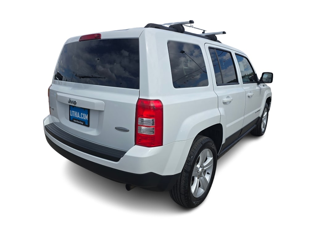 Thumbnail: 2016 Jeep Patriot - 17