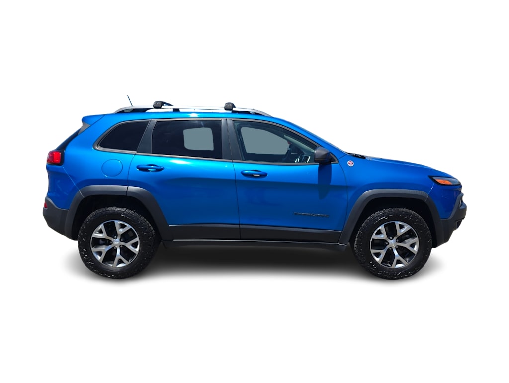 Thumbnail: 2018 Jeep Cherokee - 18