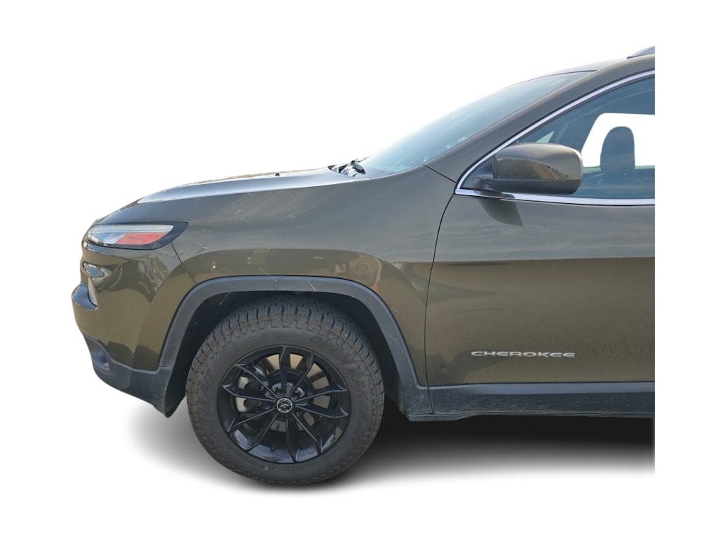 Thumbnail: 2015 Jeep Cherokee - 20