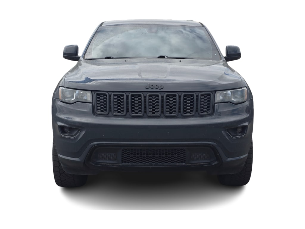 Thumbnail: 2017 Jeep Grand Cherokee - 12