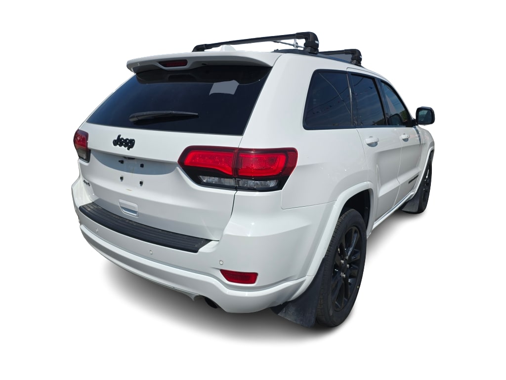Thumbnail: 2020 Jeep Grand Cherokee - 17
